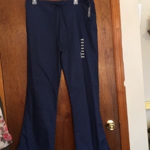 Medium Cherokee scrub pants
